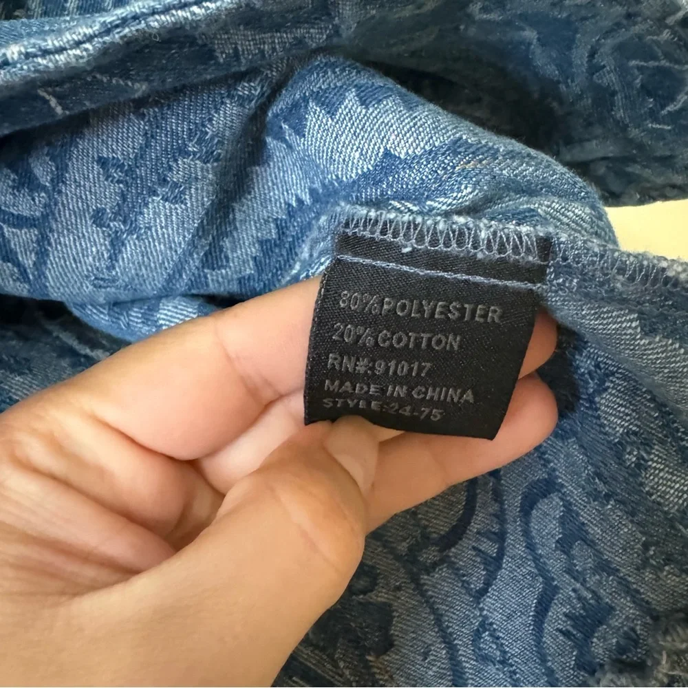 NWT Solitaire Paisley Denim Jacket Size M - Picture 4 of 4